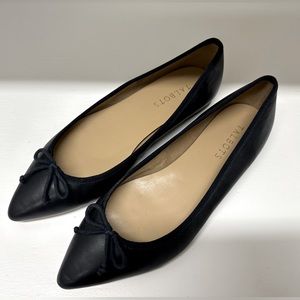 Talbots dark navy classic ballet flat size 8